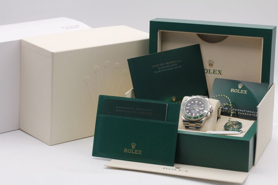 Rolex Submariner Starbucks Image 5